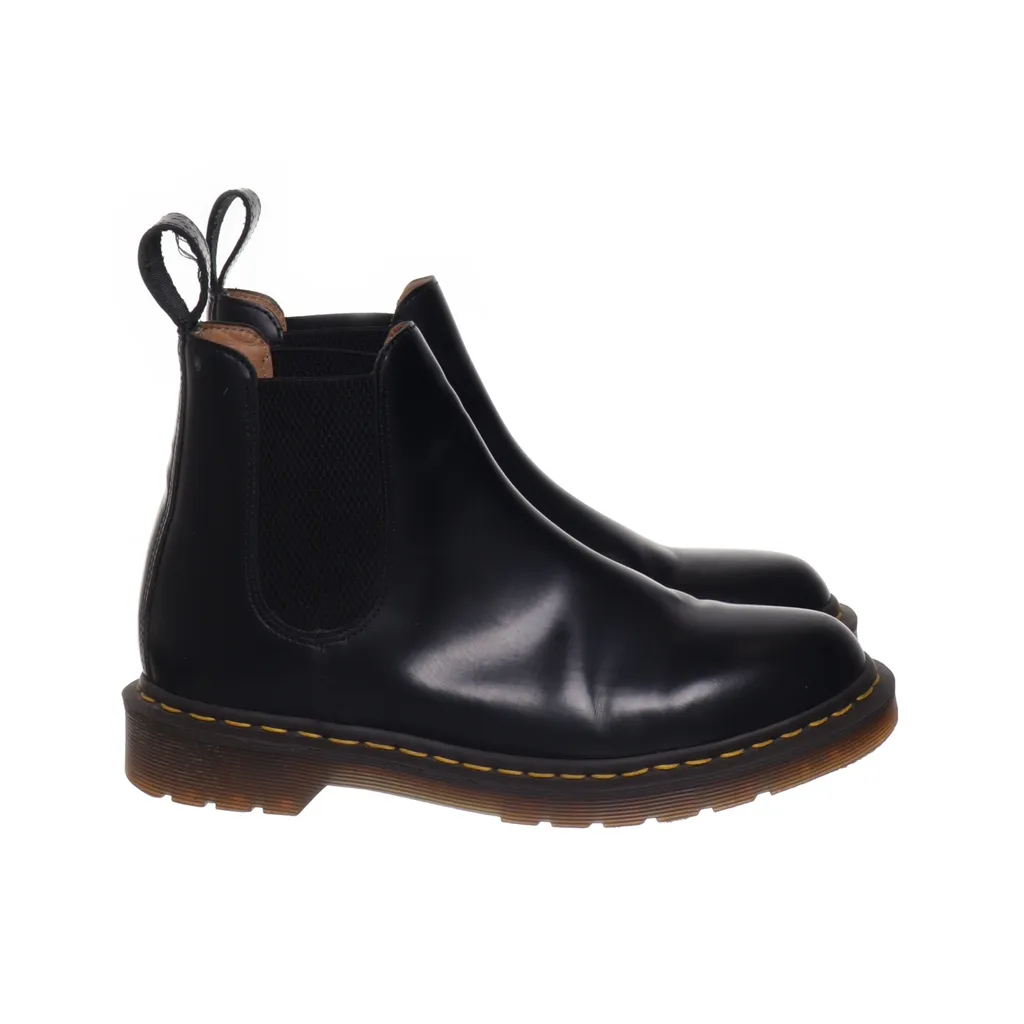 Image of Comme des Garçons x Dr. Martens Chelsea boots (Preloved)