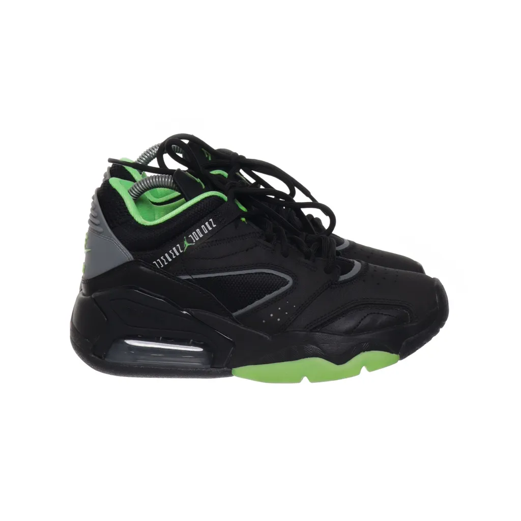 Image of Nike Air Jordan Sneakers (Preloved)