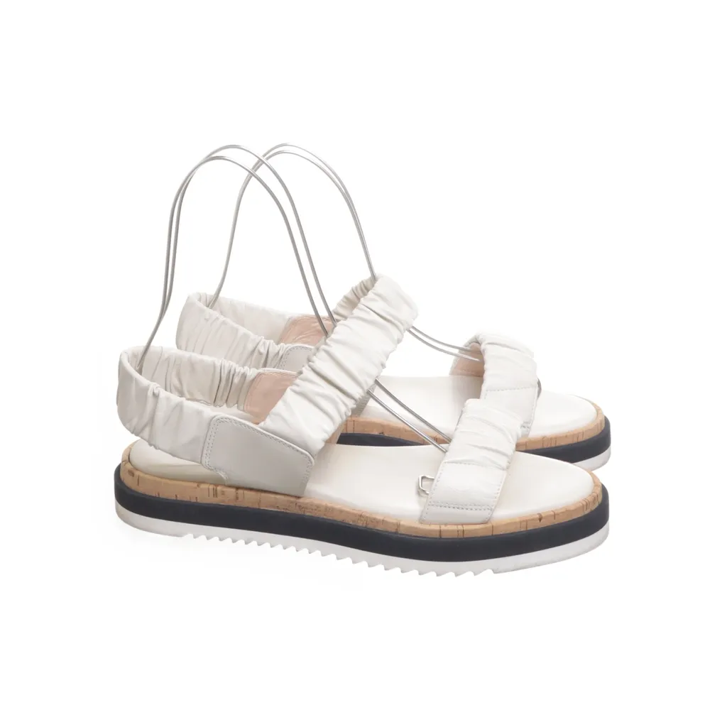 Image of AGL Sandalen (Preloved)