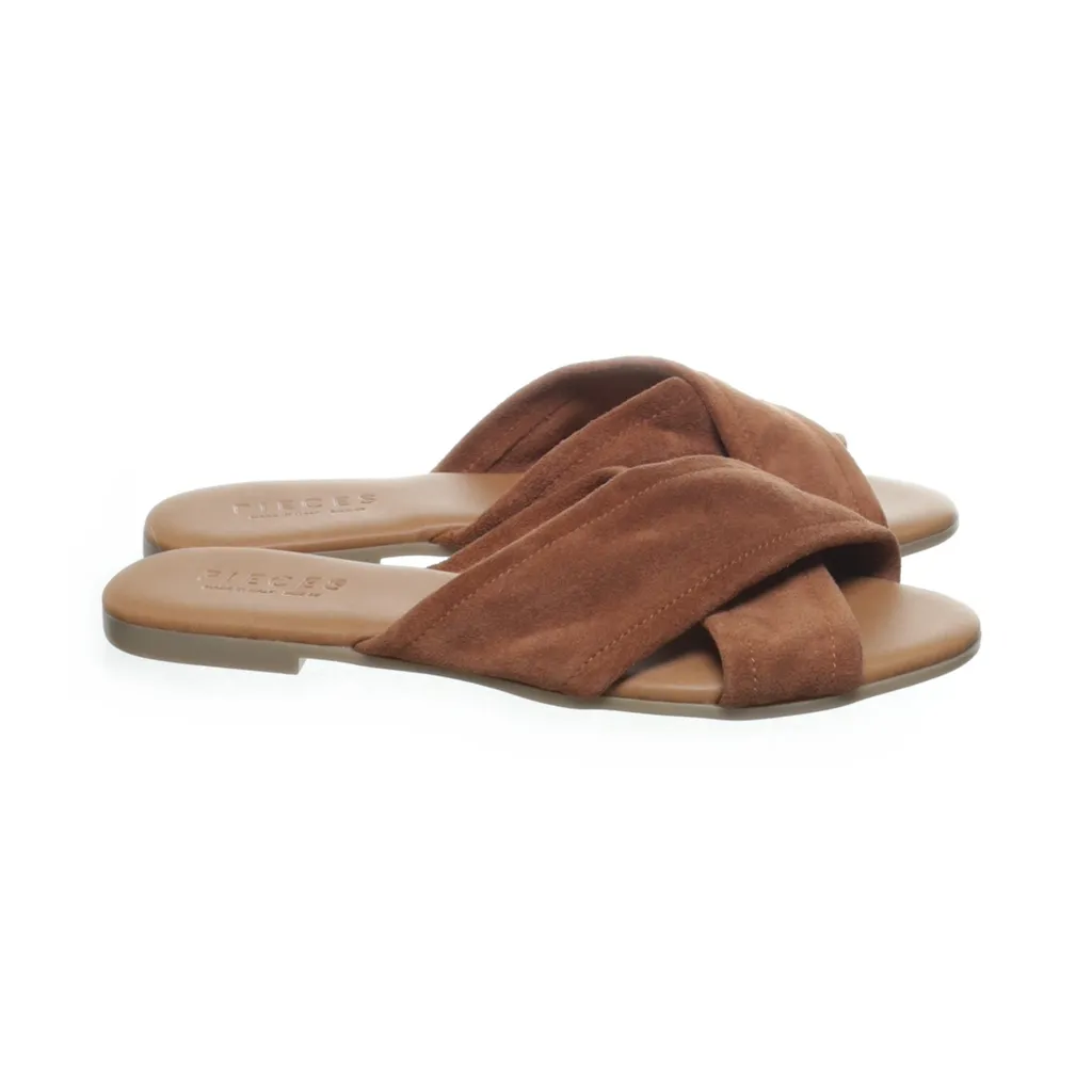 Image of Pieces Slip-ins (Preloved)