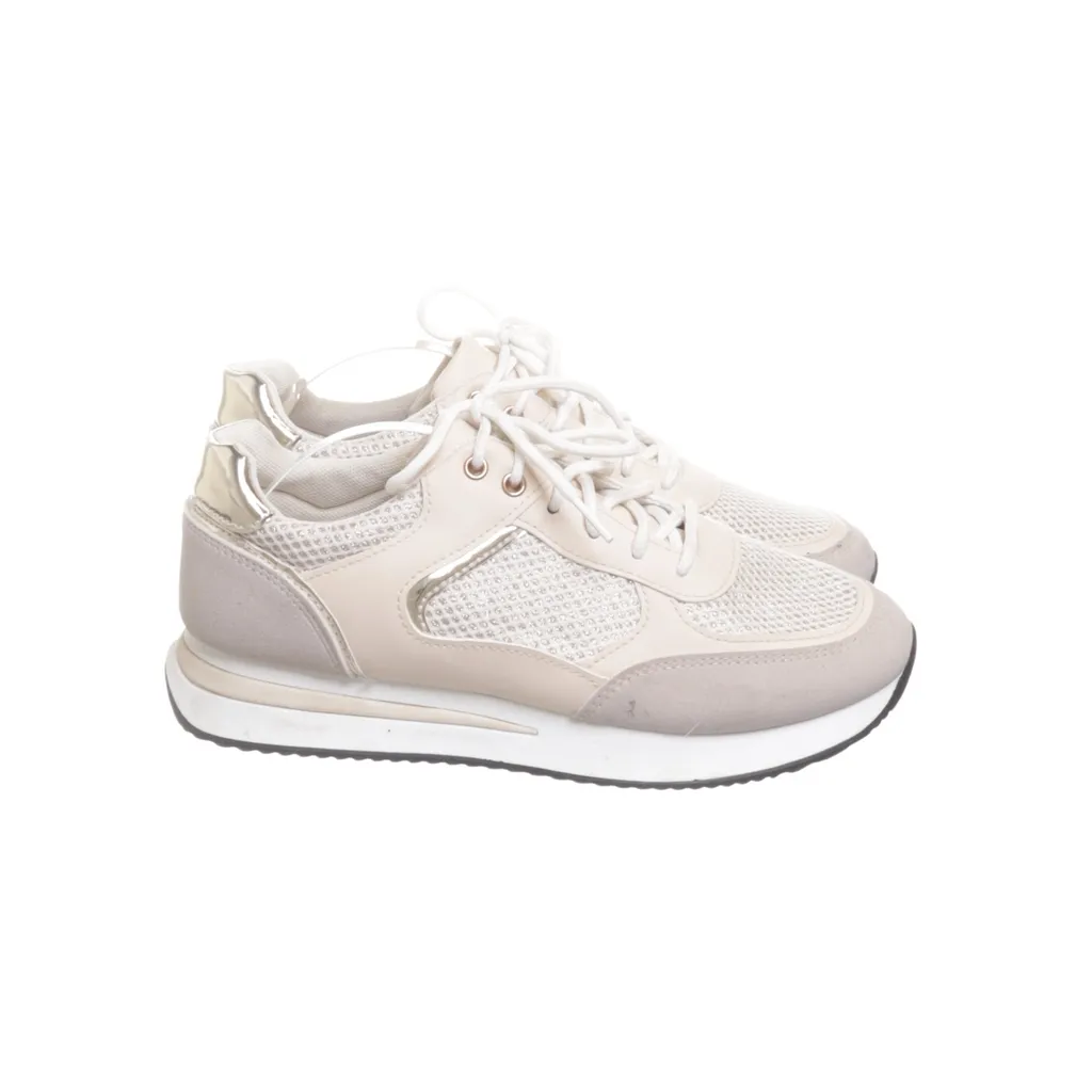 Image of Marquiiz Sneakers (Preloved)