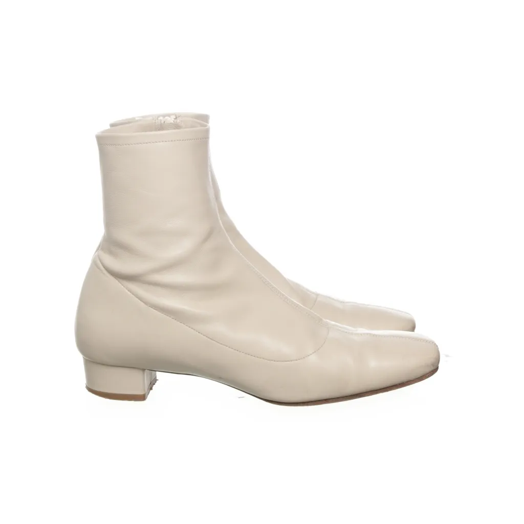 Image of By Far Laarzen met hak (Preloved)