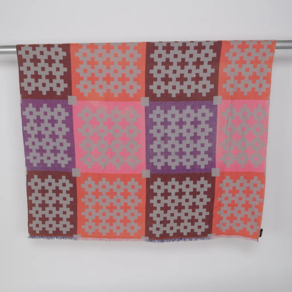 Image of HAY Plaid (Preloved)