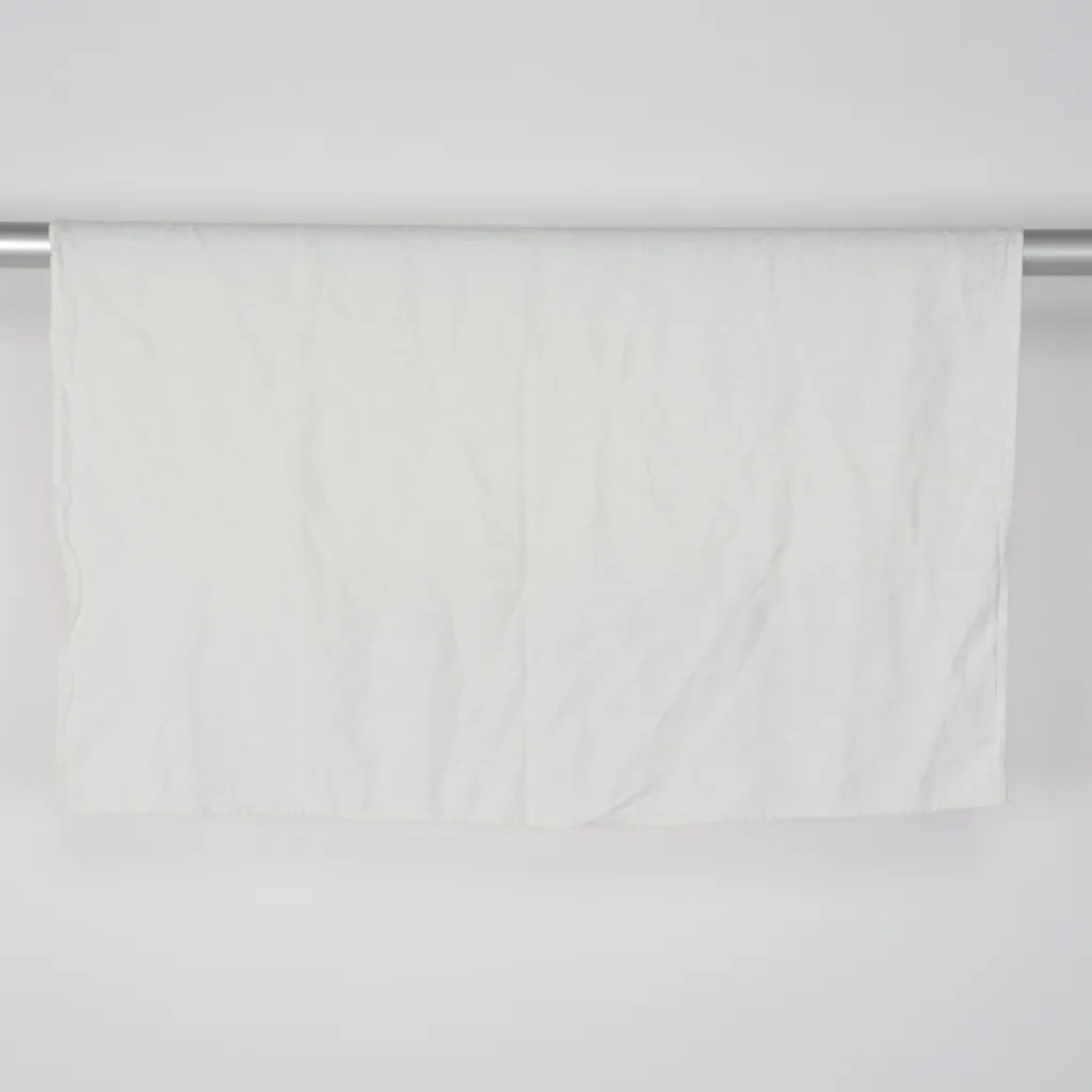 Image of Lovely Linen Tafelkleed (Preloved)