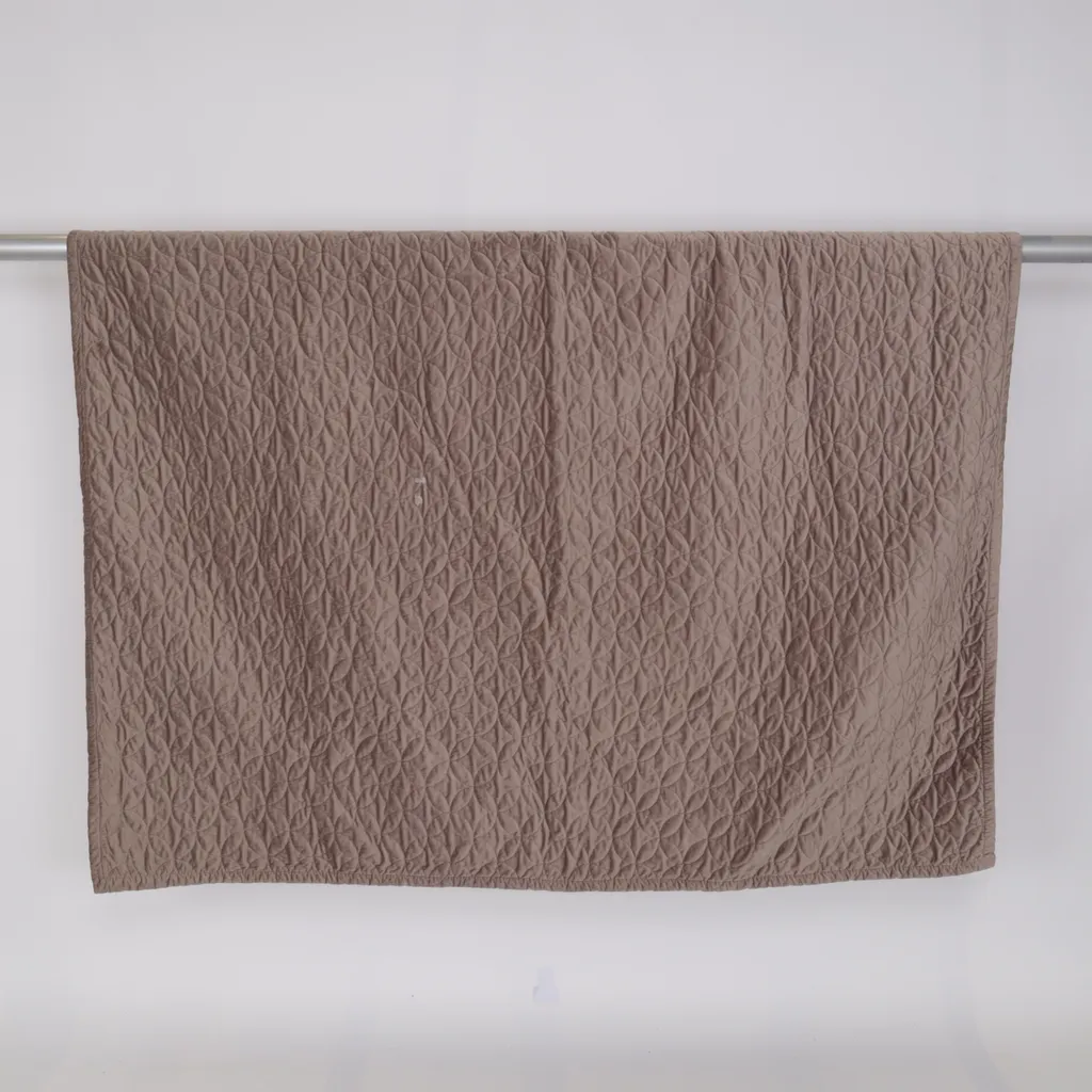 Image of Åhléns Sprei (Preloved)
