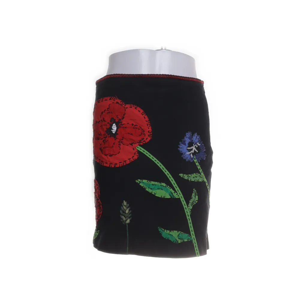 Image of Moschino Cheap and Chic Rok (Preloved)