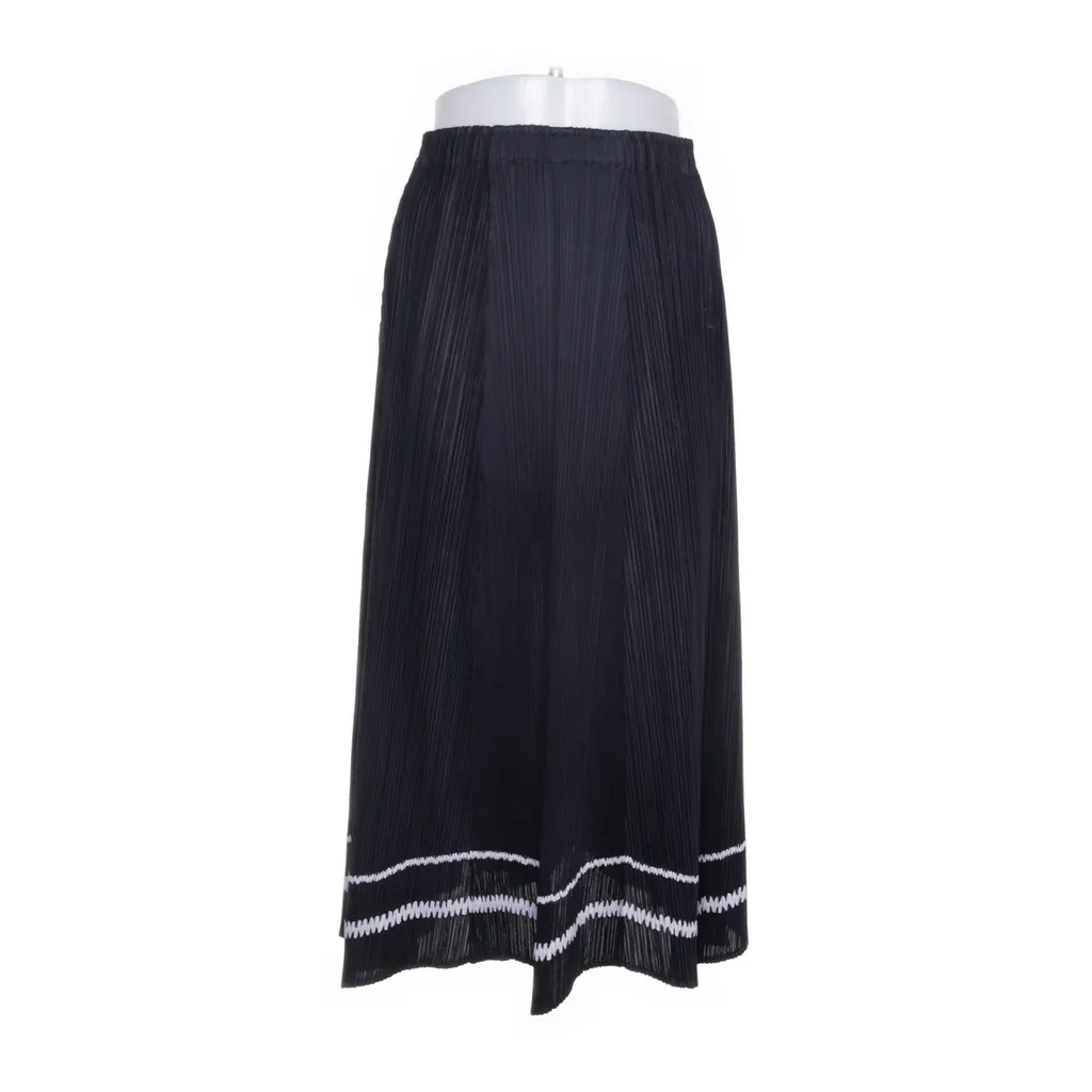 Image of Pleats Please Rok (Preloved)