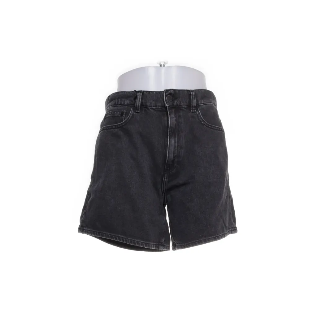 Image of Armedangels Korte broek (Preloved)