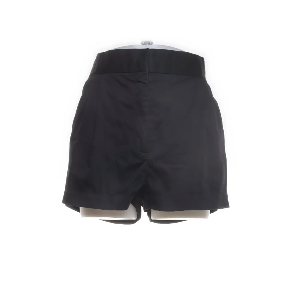 Image of By Malene Birger Korte broek (Preloved)
