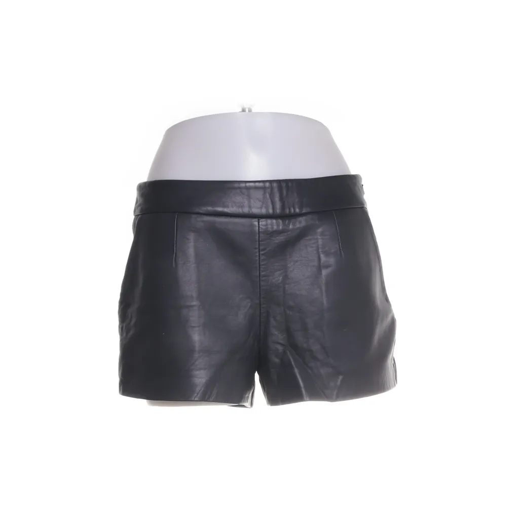 Image of Sézane Leren shorts (Preloved)