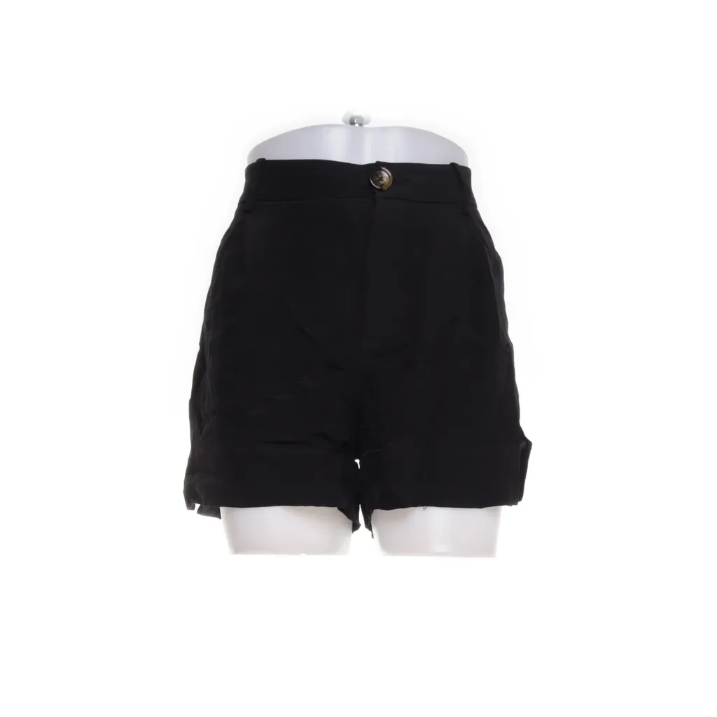 Image of Totême Korte broek (Preloved)