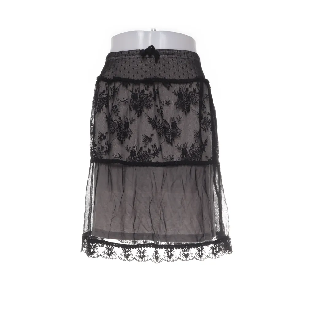 Image of Vive Maria Rok (Preloved)