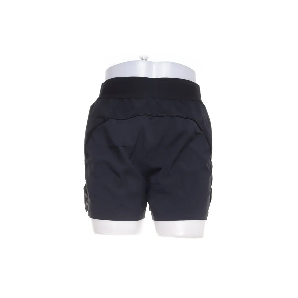 Image of On Running Trainingsshorts (Preloved)