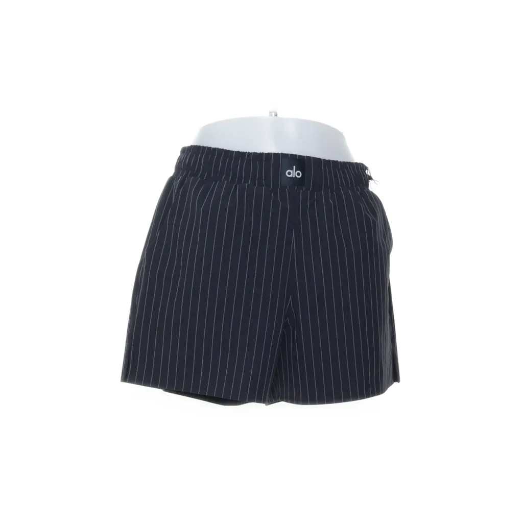 Image of Alo Yoga Korte broek (Preloved)