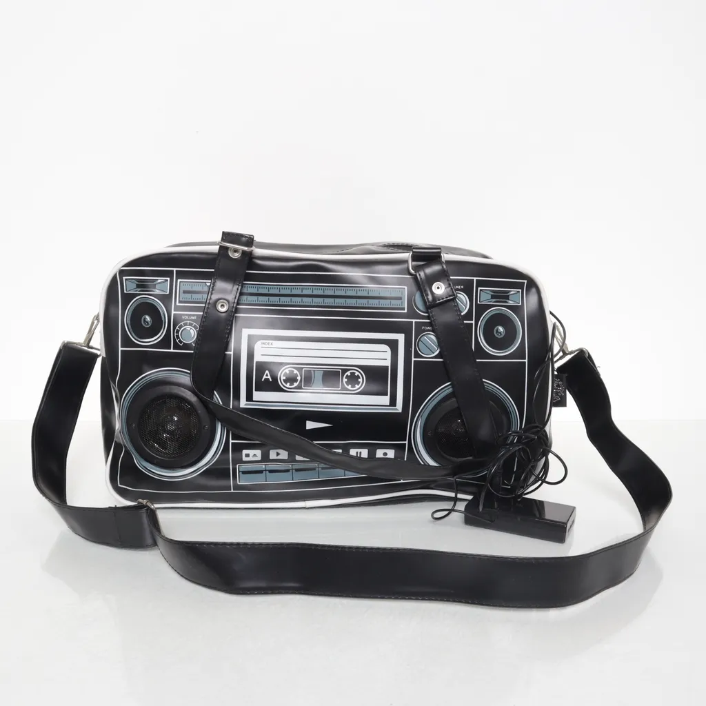 Image of Living Dead Souls Speaker (Preloved)
