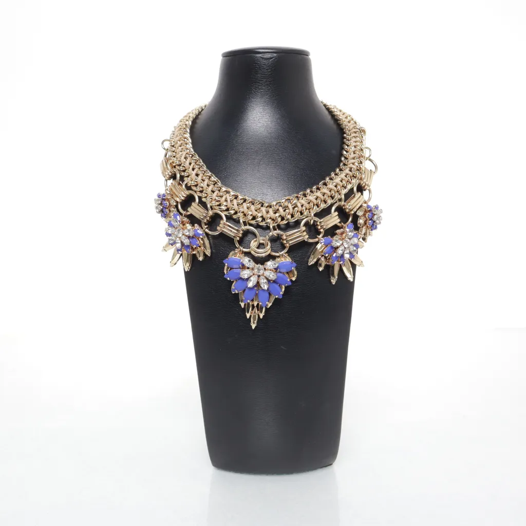 Image of BCBG Max Azria Ketting (Preloved)