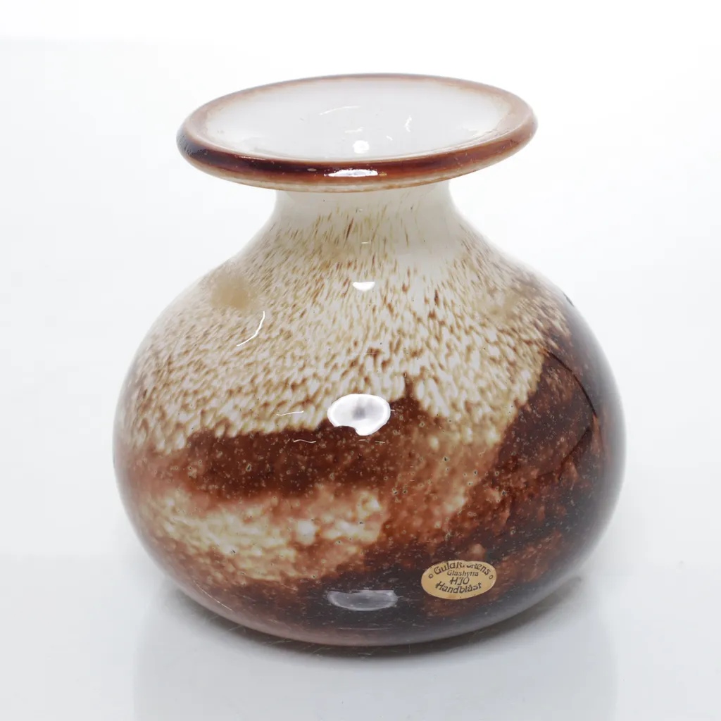 Image of Guldkroken Hjo Vaas (Preloved)