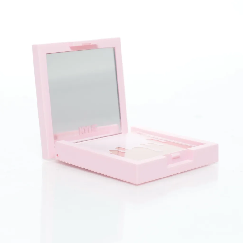 Image of Kylie Jenner Blush (Preloved)
