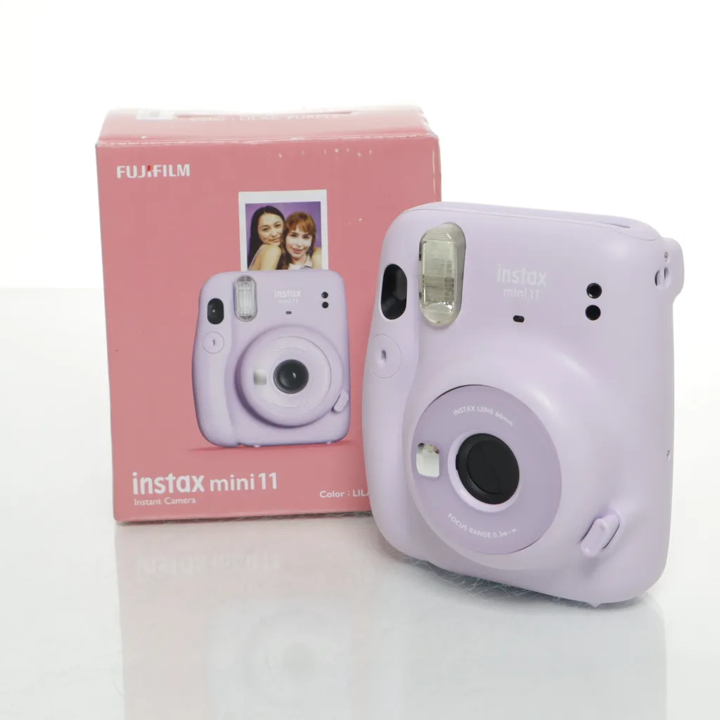 Image of Instax Polaroid camera (Preloved)