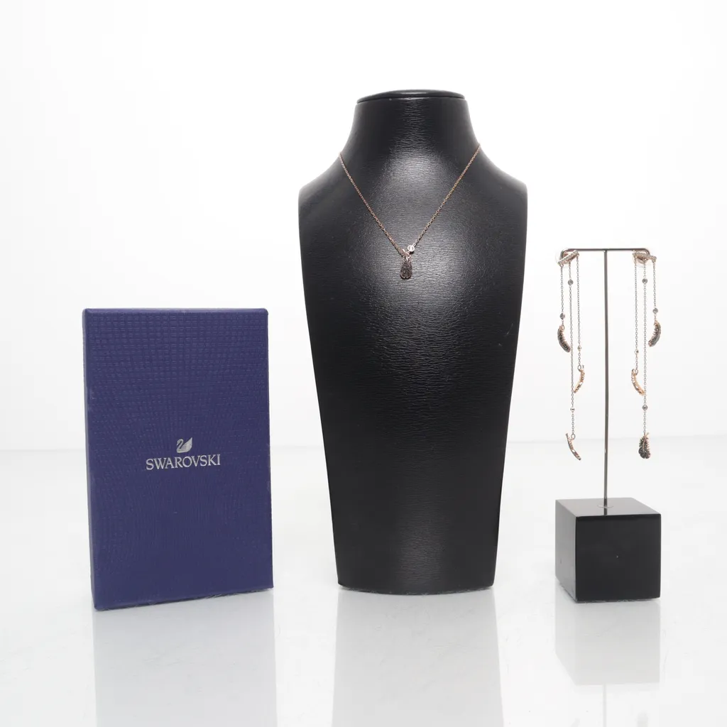 Image of Swarovski Sieradenset (Preloved)