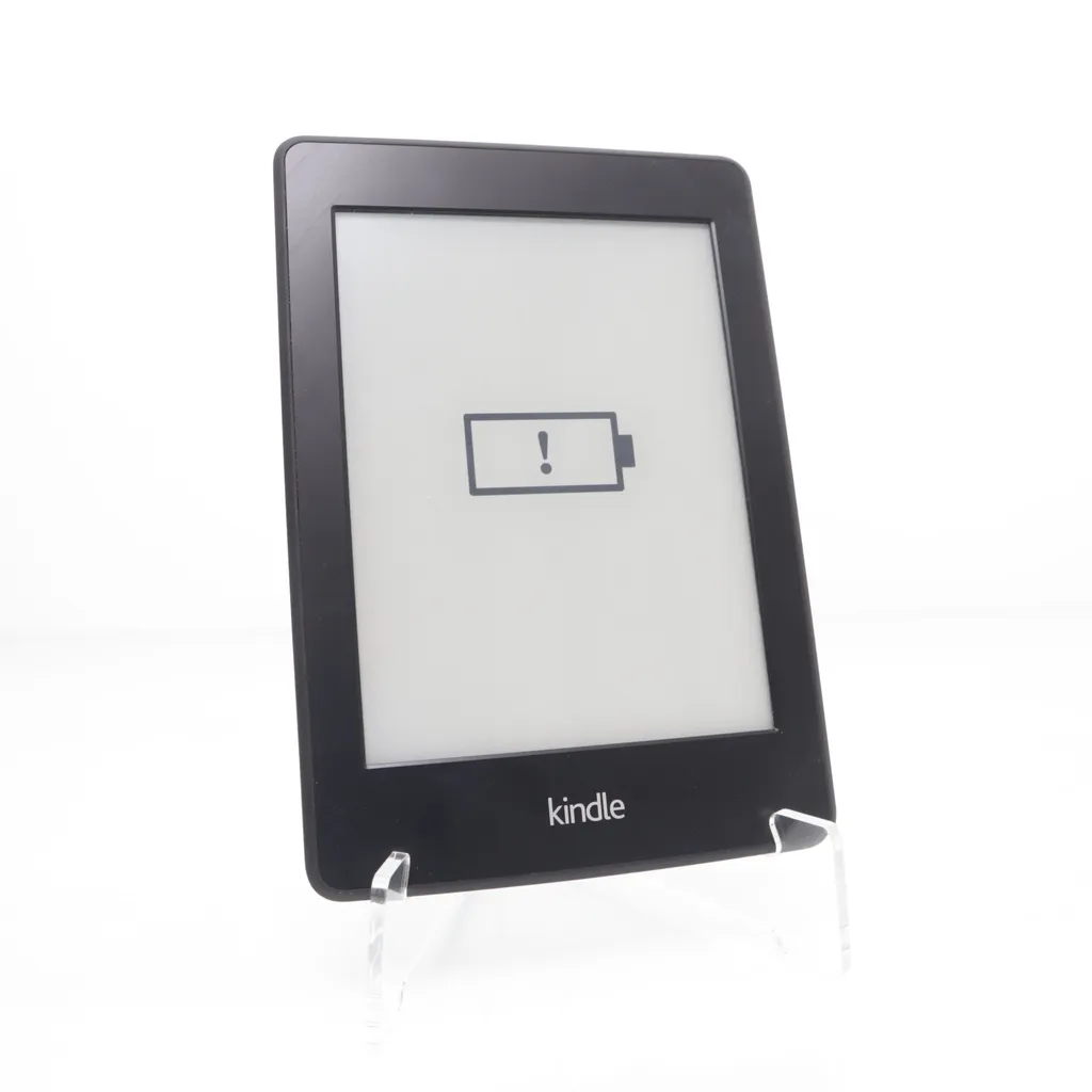 Image of Kindle E-reader (Preloved)