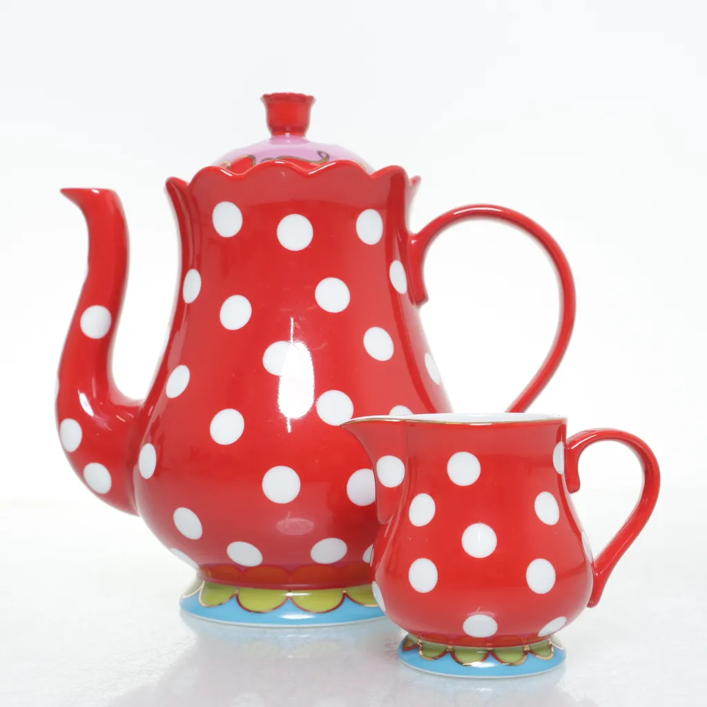 Image of Oilily Service (Preloved)