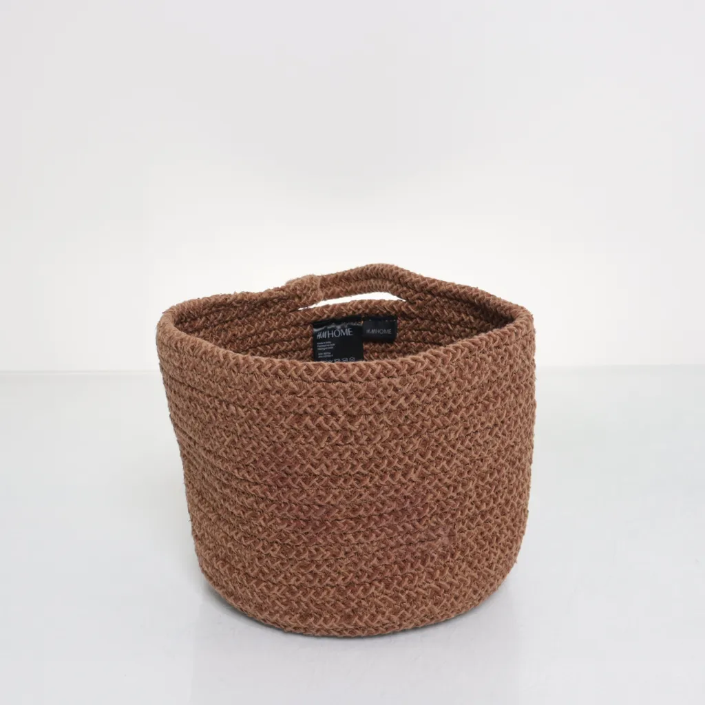 Image of H&M Home Rietenmand (Preloved)