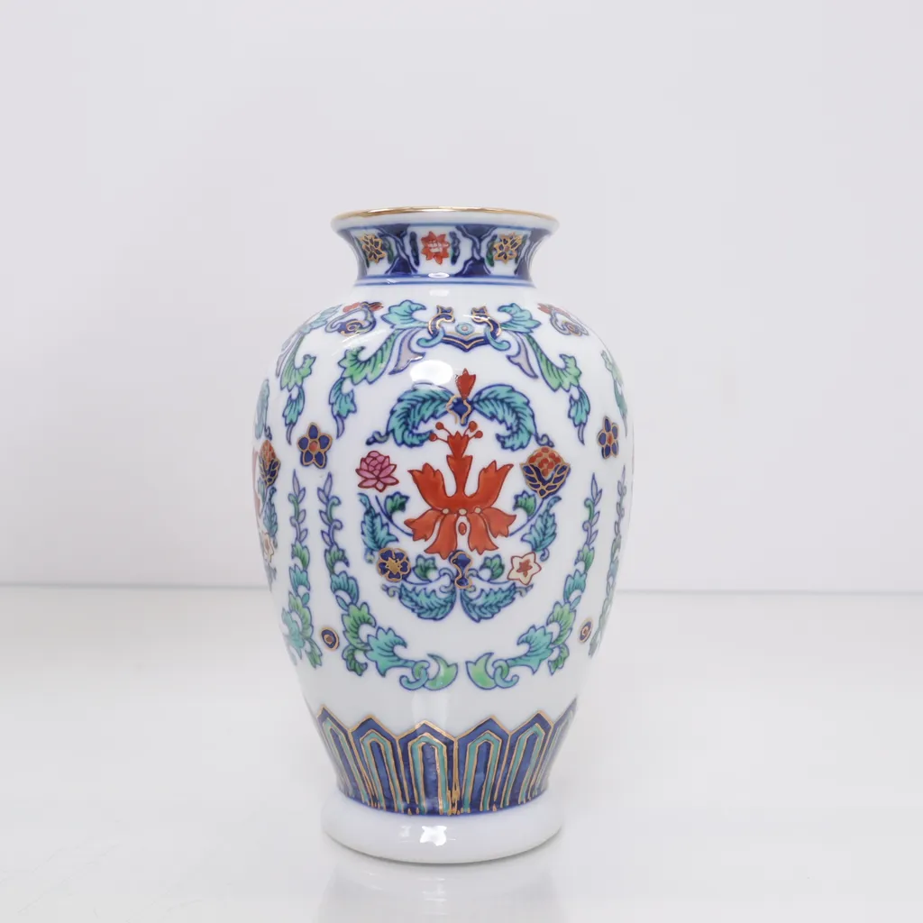 Image of Goldimari Vaas (Preloved)