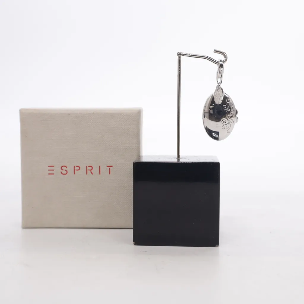 Image of ESPRIT Hanger (Preloved)