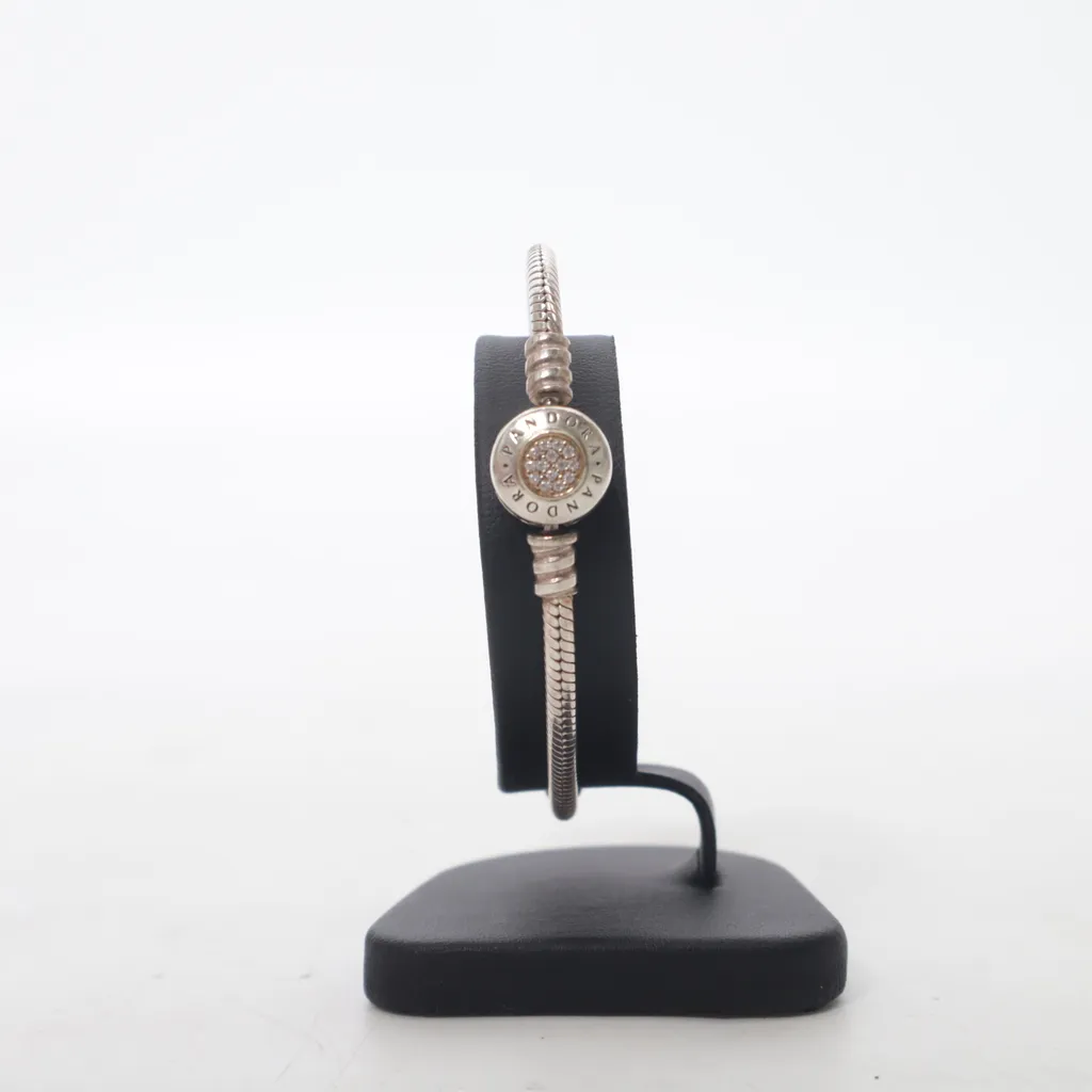 Image of Pandora Armband (Preloved)