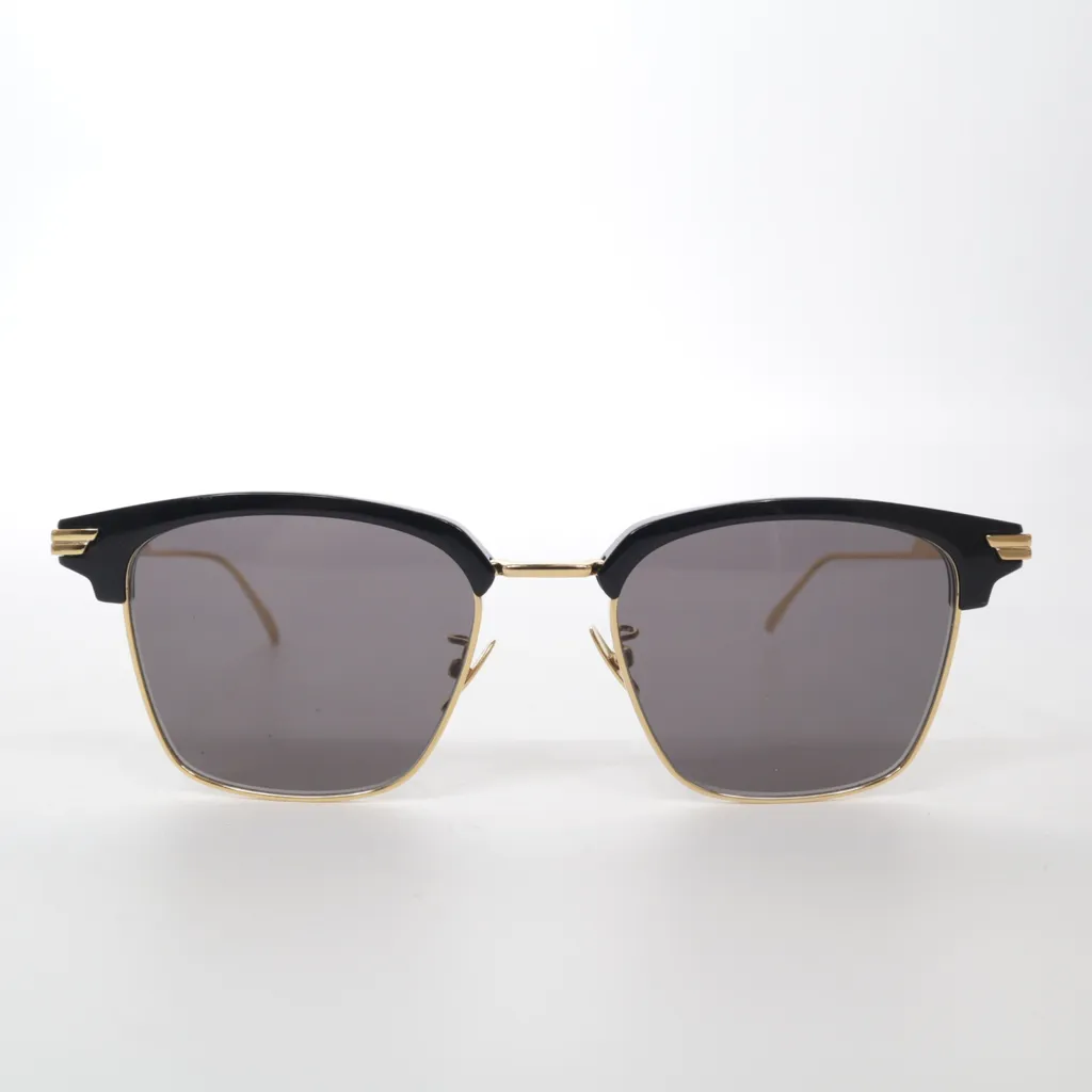 Image of Bottega Veneta Bril (Preloved)
