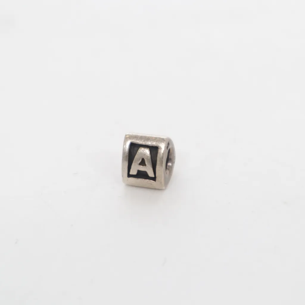 Image of Pandora Hanger (Preloved)