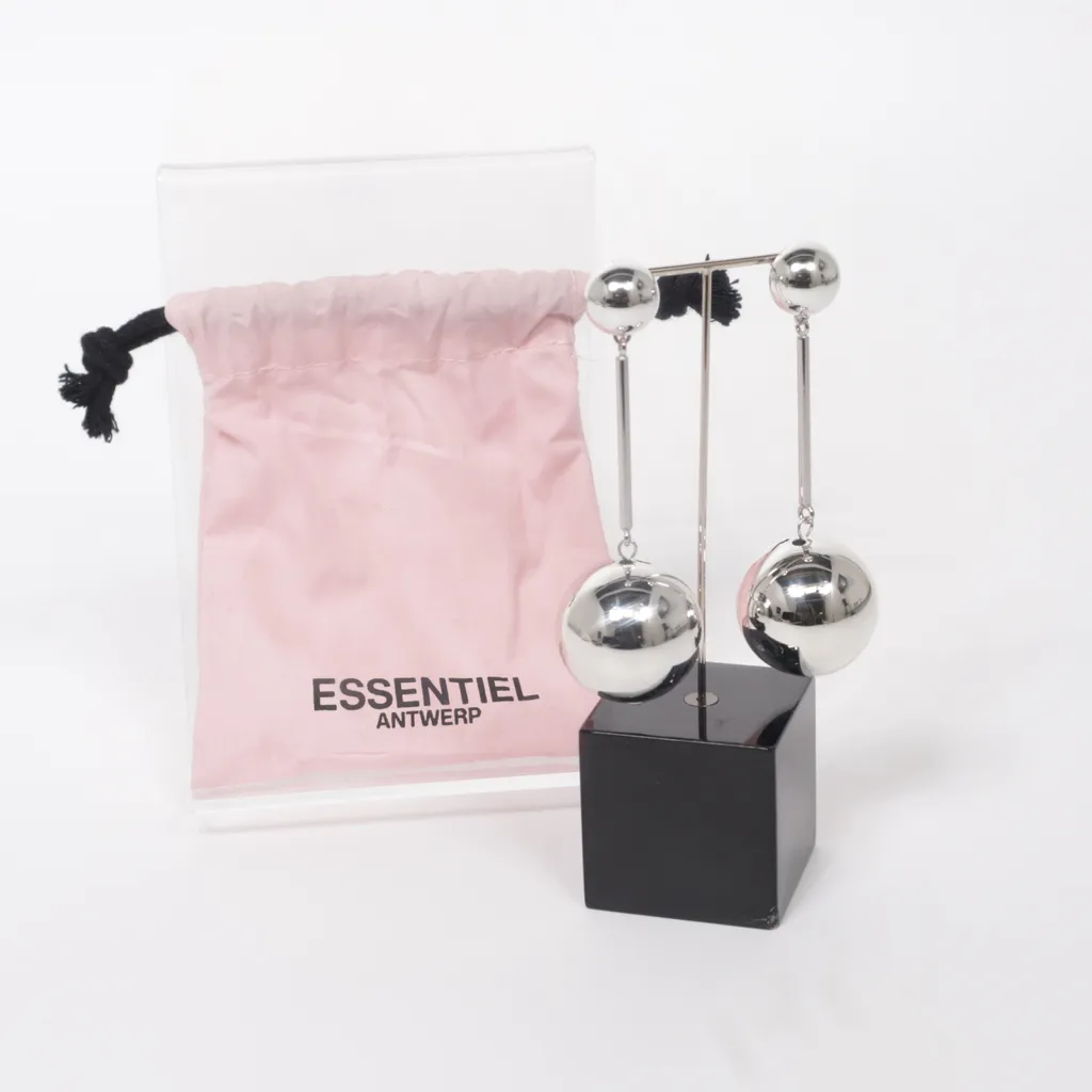 Image of Essentiel Antwerp Oorbellen (Preloved)