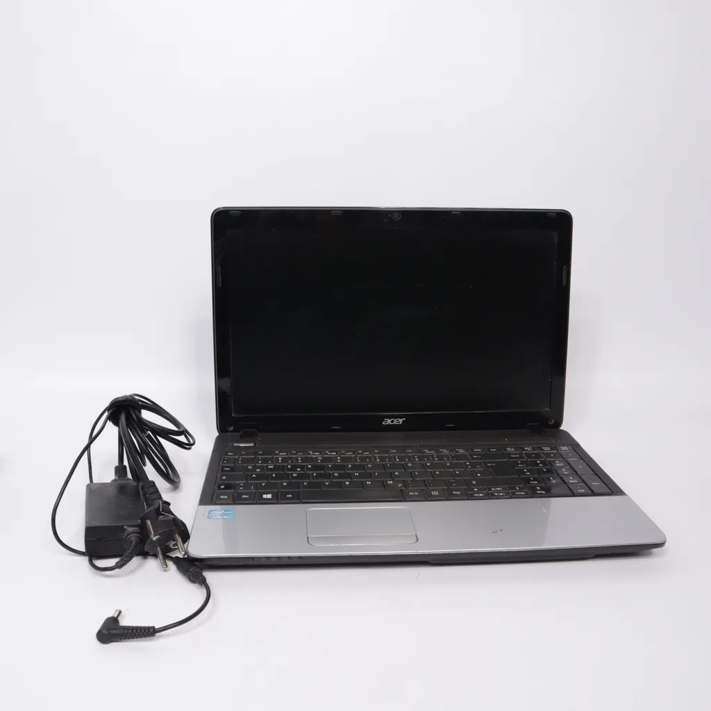 Image of Acer Laptop (Preloved)