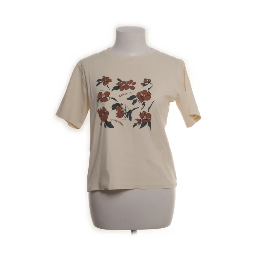 Image of Simple Retro T-shirt (Preloved)