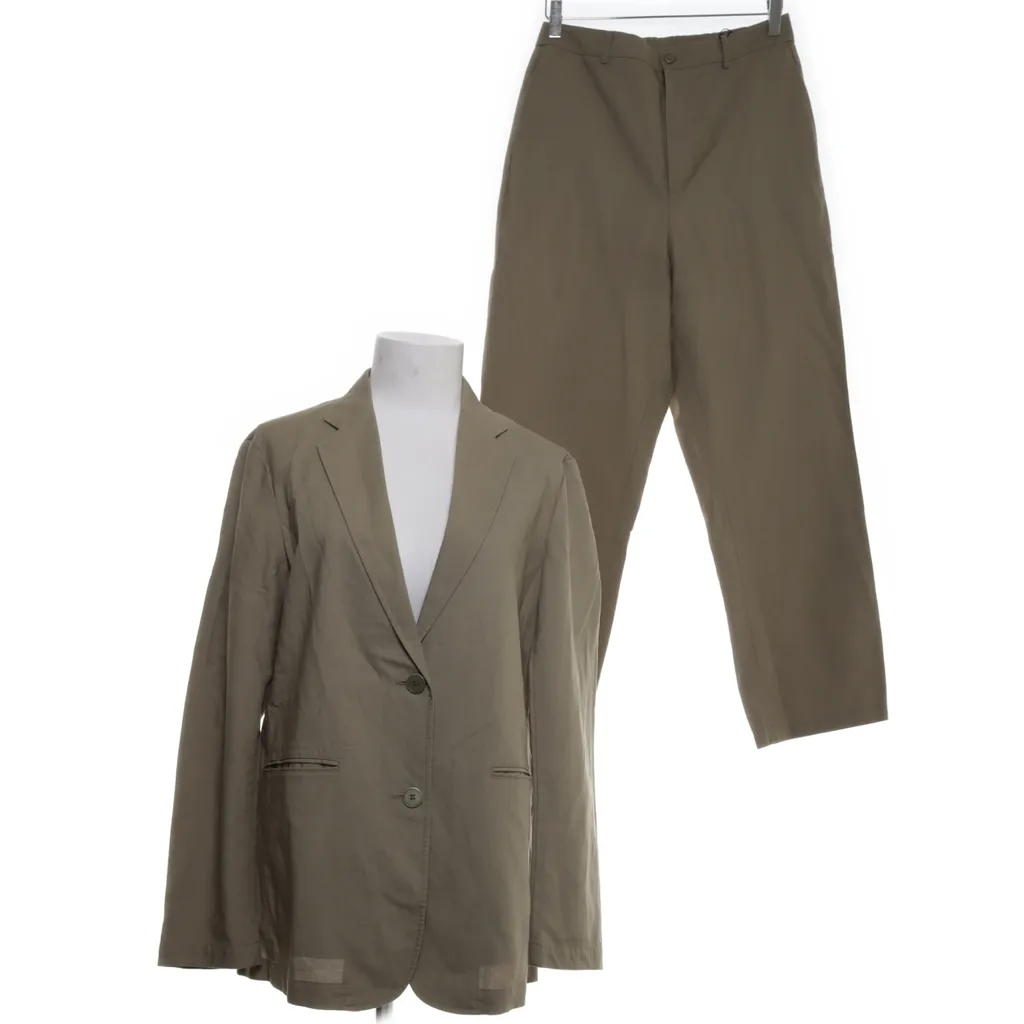 Image of Uniqlo Pak (Preloved)