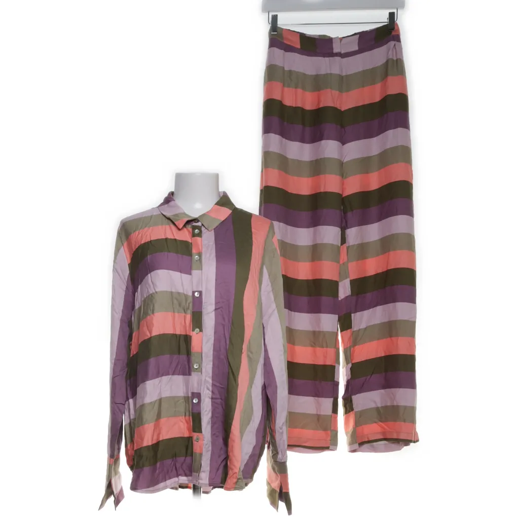 Image of Costa 8 Mani Set (Preloved)