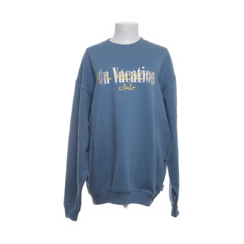 Image of On Vacation Sweatshirt (Preloved)