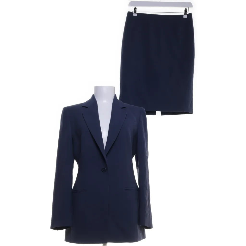 Image of Armani Collezioni Mantelpak (Preloved)