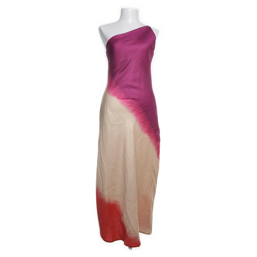 Image of Xixi Avondjurk (Preloved)