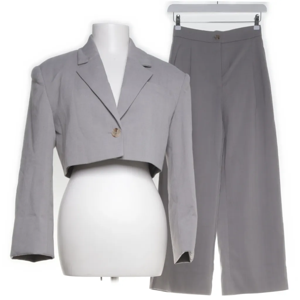 Image of Lezu Pak (Preloved)