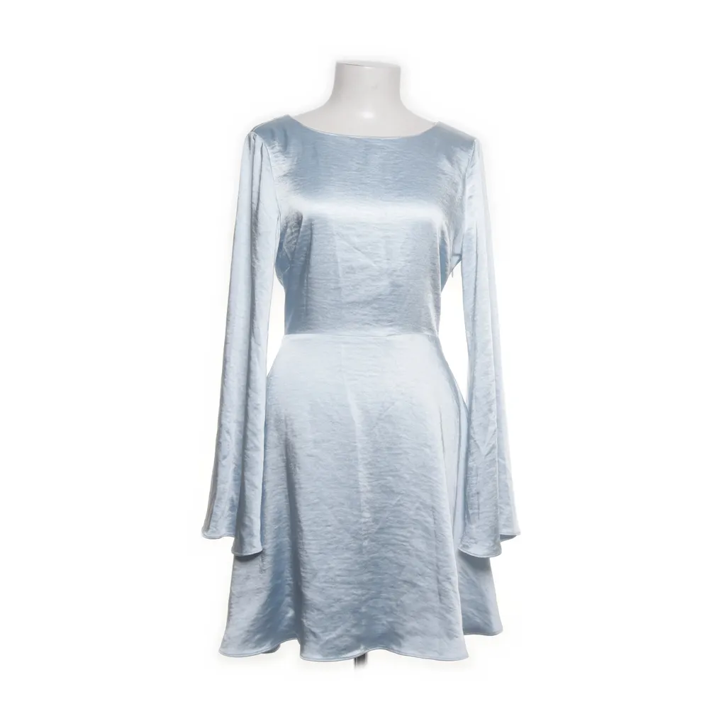 Image of Hanna Schönberg x NA-KD Cocktailjurk (Preloved)