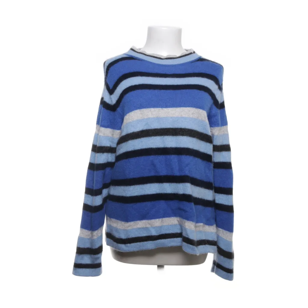 Image of 8 Design Trui (Preloved)