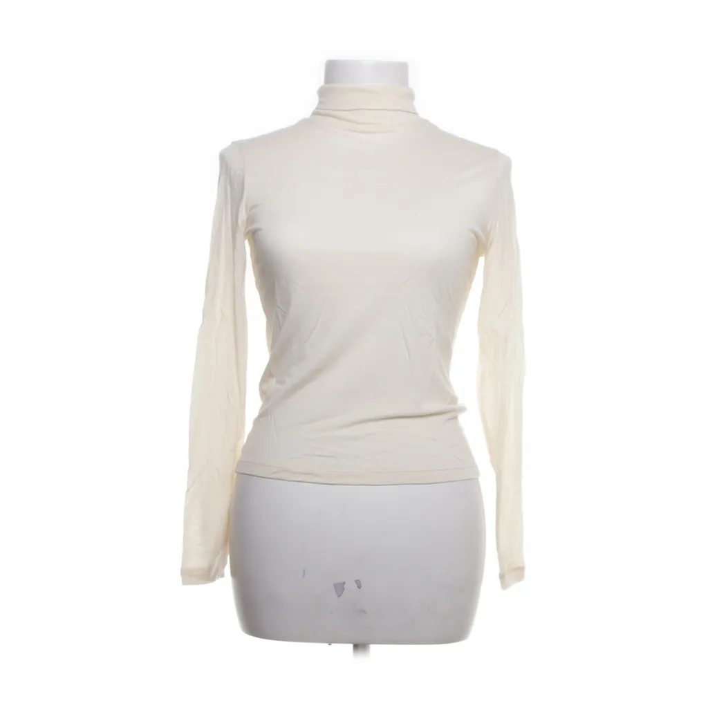 Image of A Day's March Coltrui (Preloved)