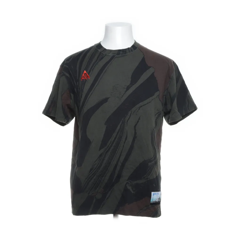 Image of Nike ACG T-shirt (Preloved)