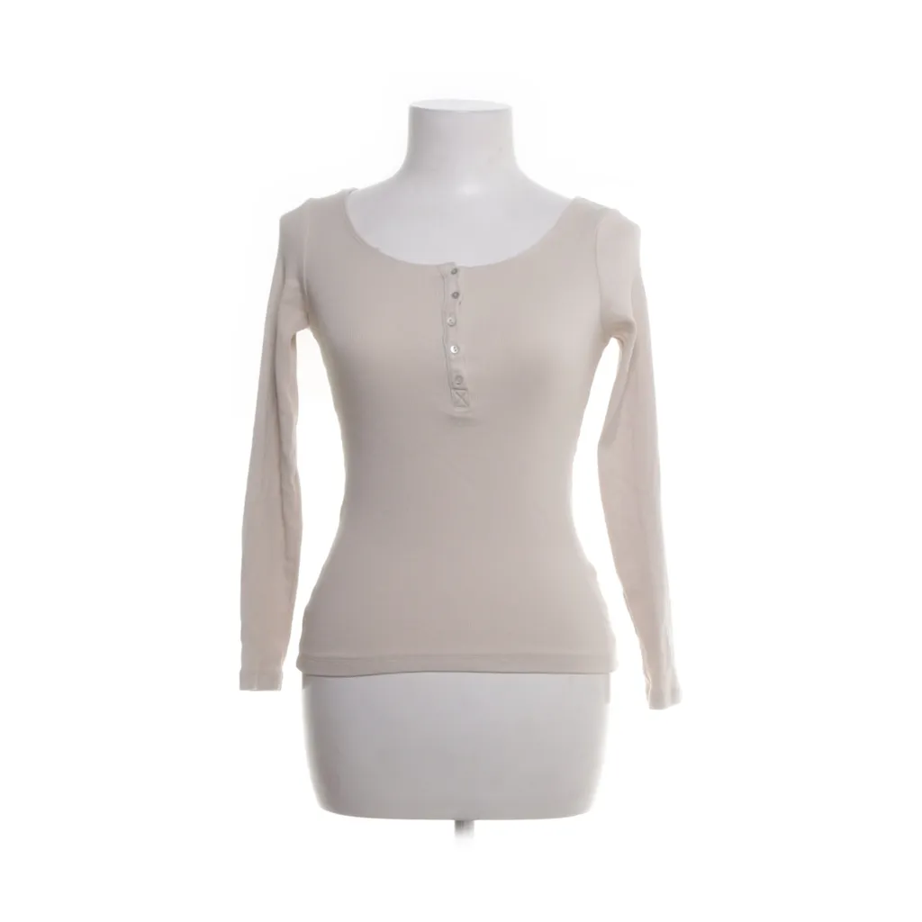 Image of H&M Basic Henley shirt (Preloved)