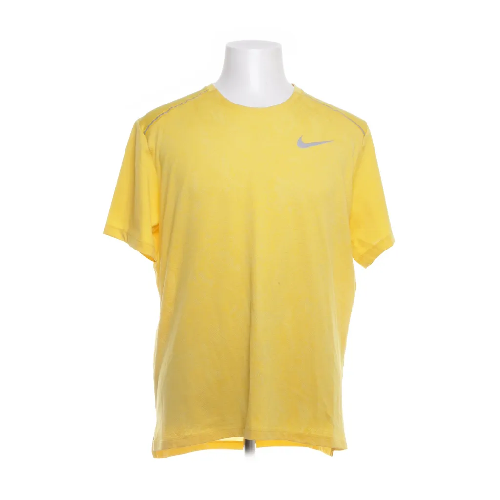 Image of Nike Running T-shirt (Preloved)