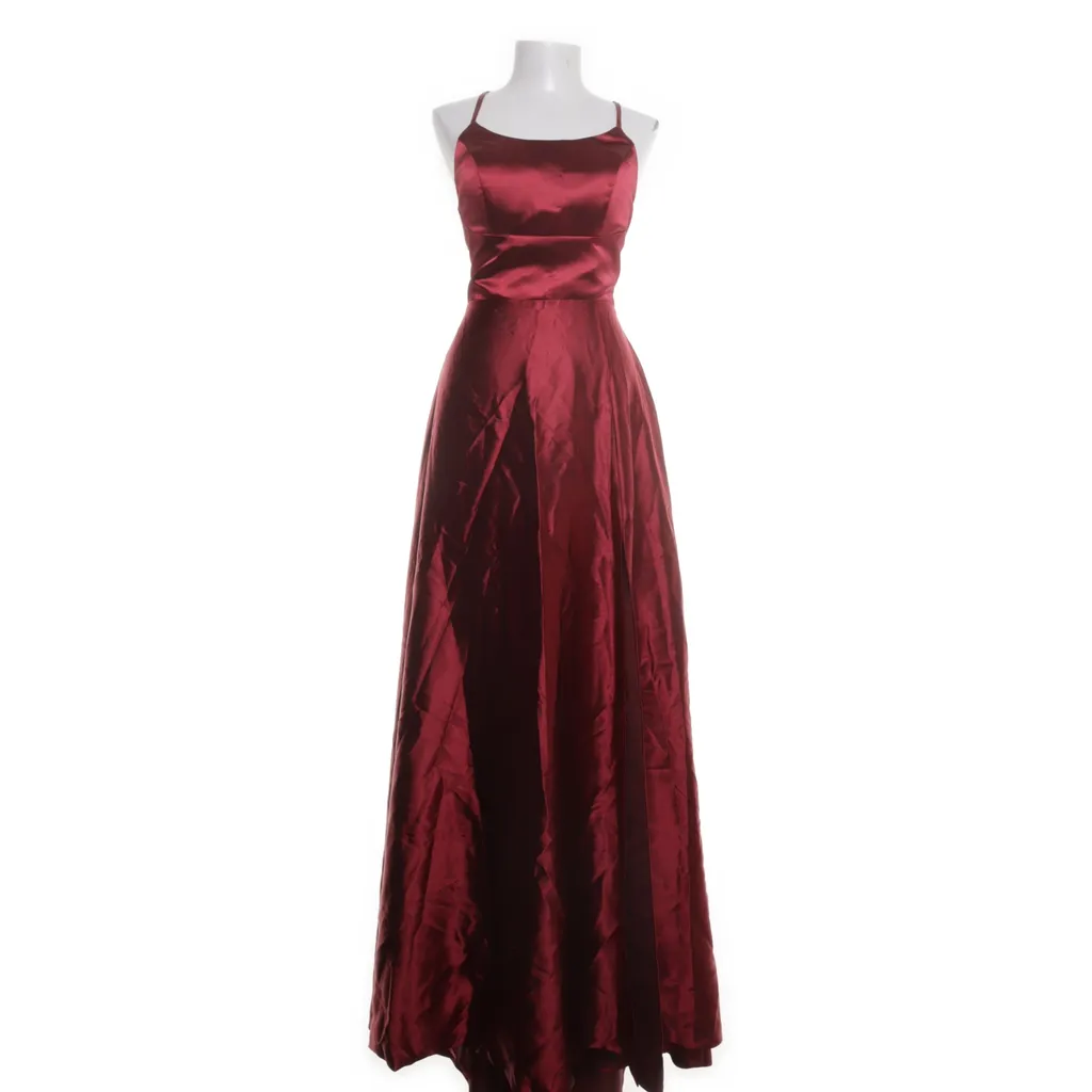 Image of Qiansi Weddings & Events Avondjurk (Preloved)