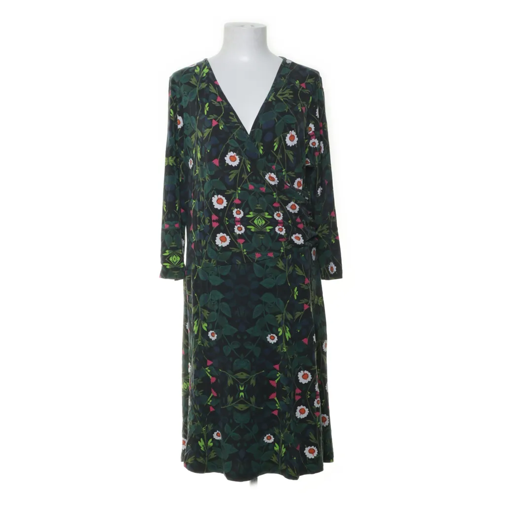 Image of Tante Betsy Wikkeljurk (Preloved)