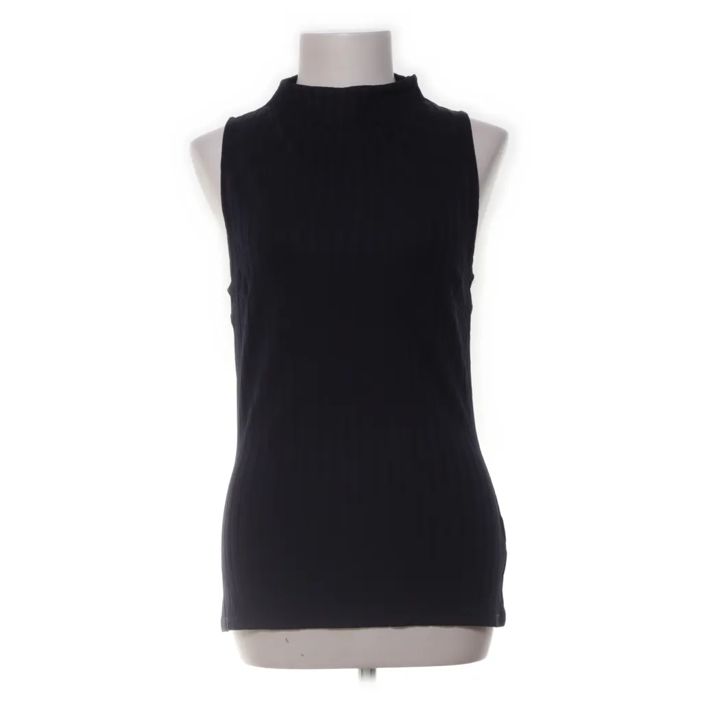 Image of Stylein Top (Preloved)